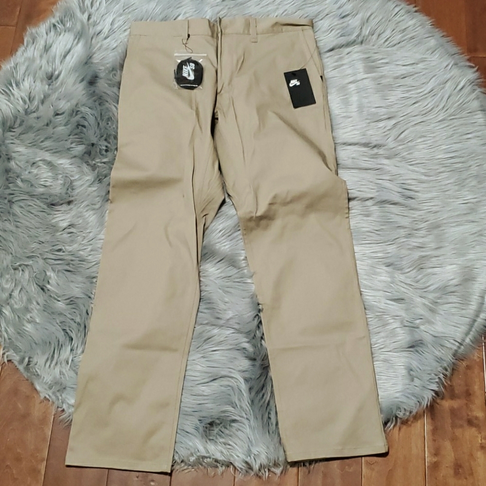 Nike SB Khaki Pants